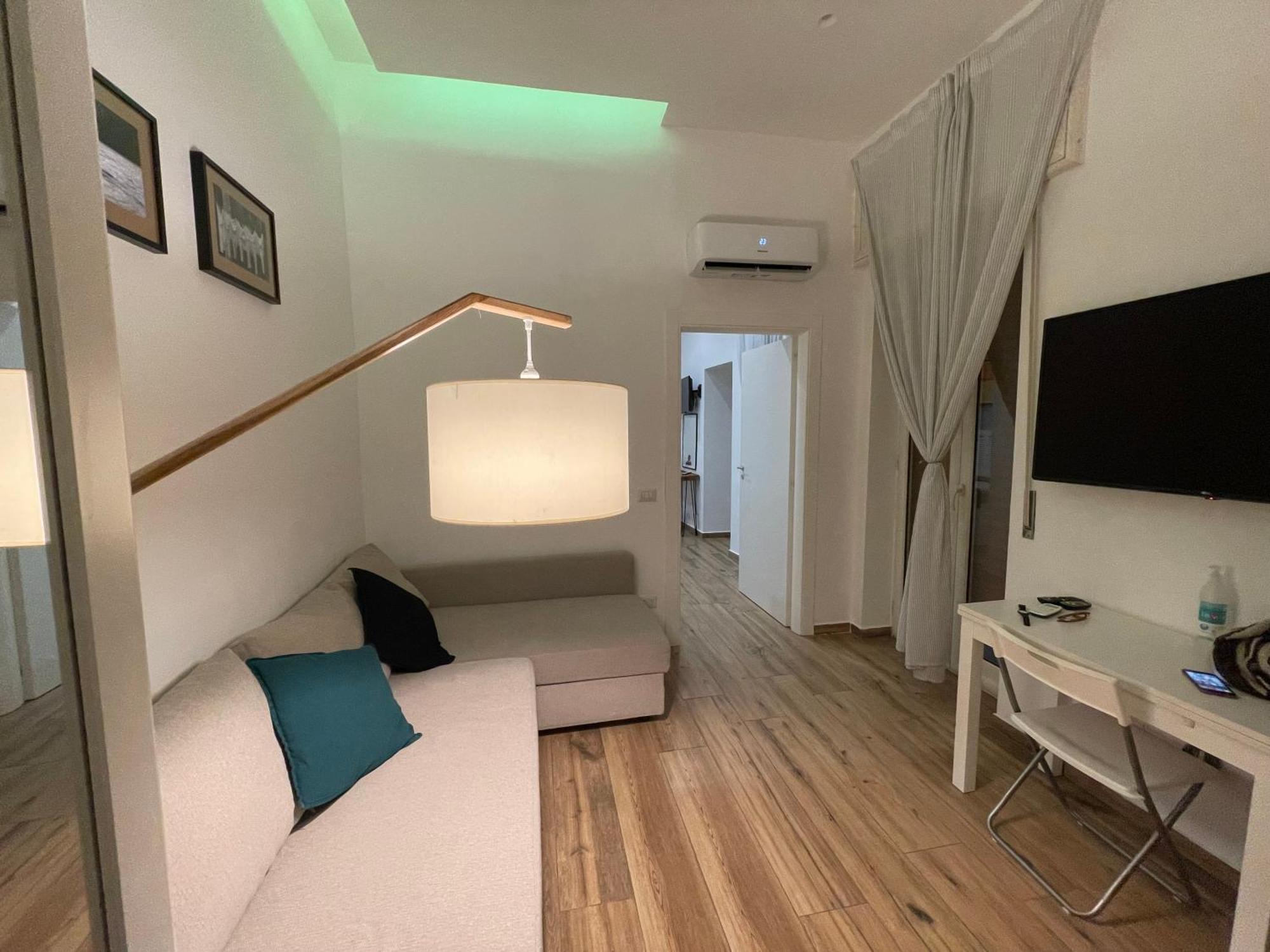 Apartamento Colibri A Piazza Dante Nápoles Exterior foto