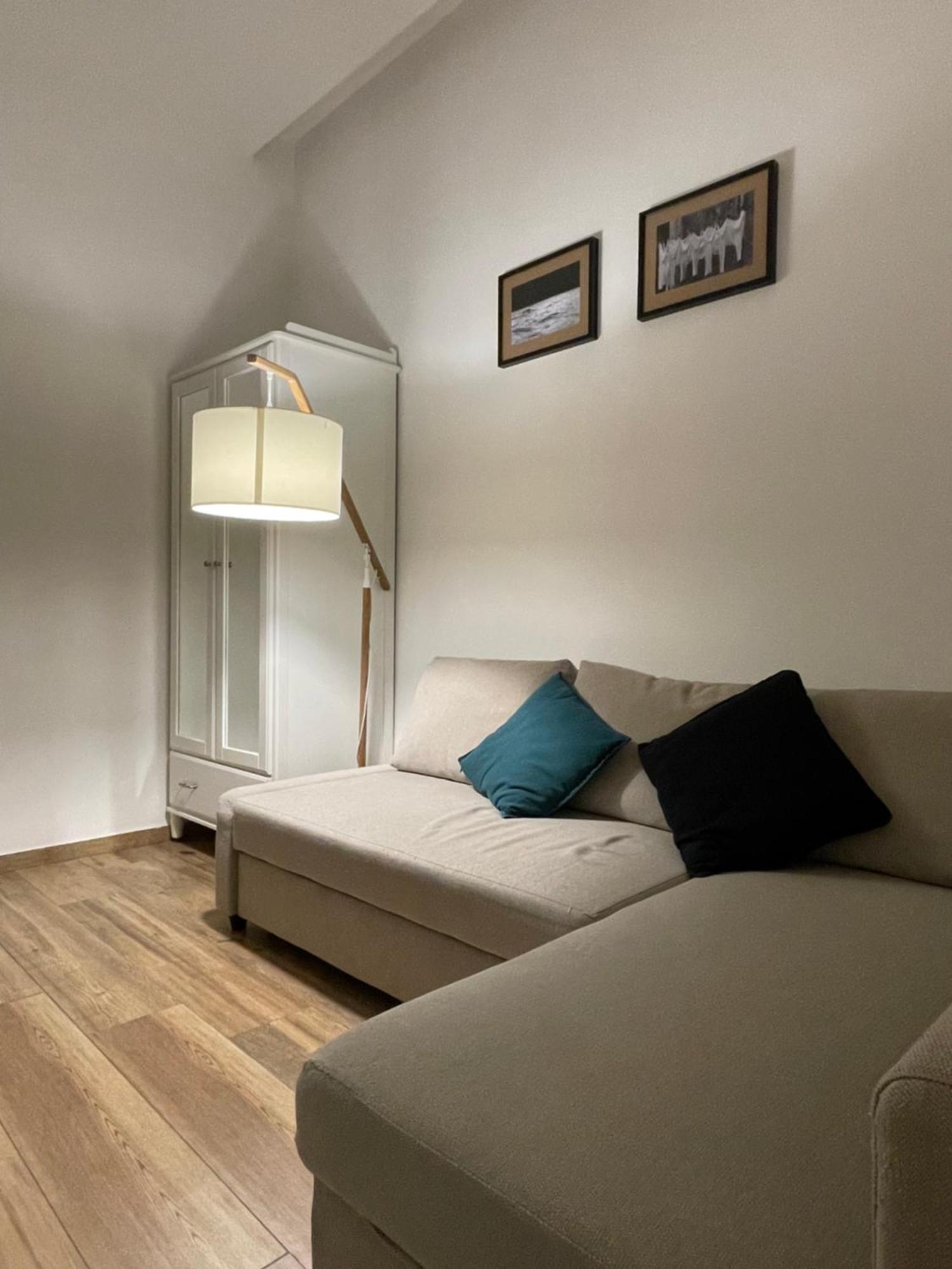 Apartamento Colibri A Piazza Dante Nápoles Exterior foto